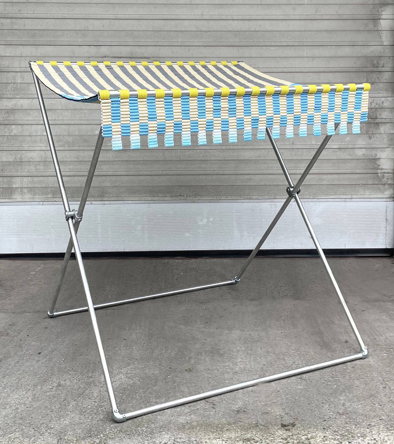 Observatoire Gaine ICTA 16mm , corde tressée polypropylène, tube en aluminium et raccords tubulaires
170 x 190 cm